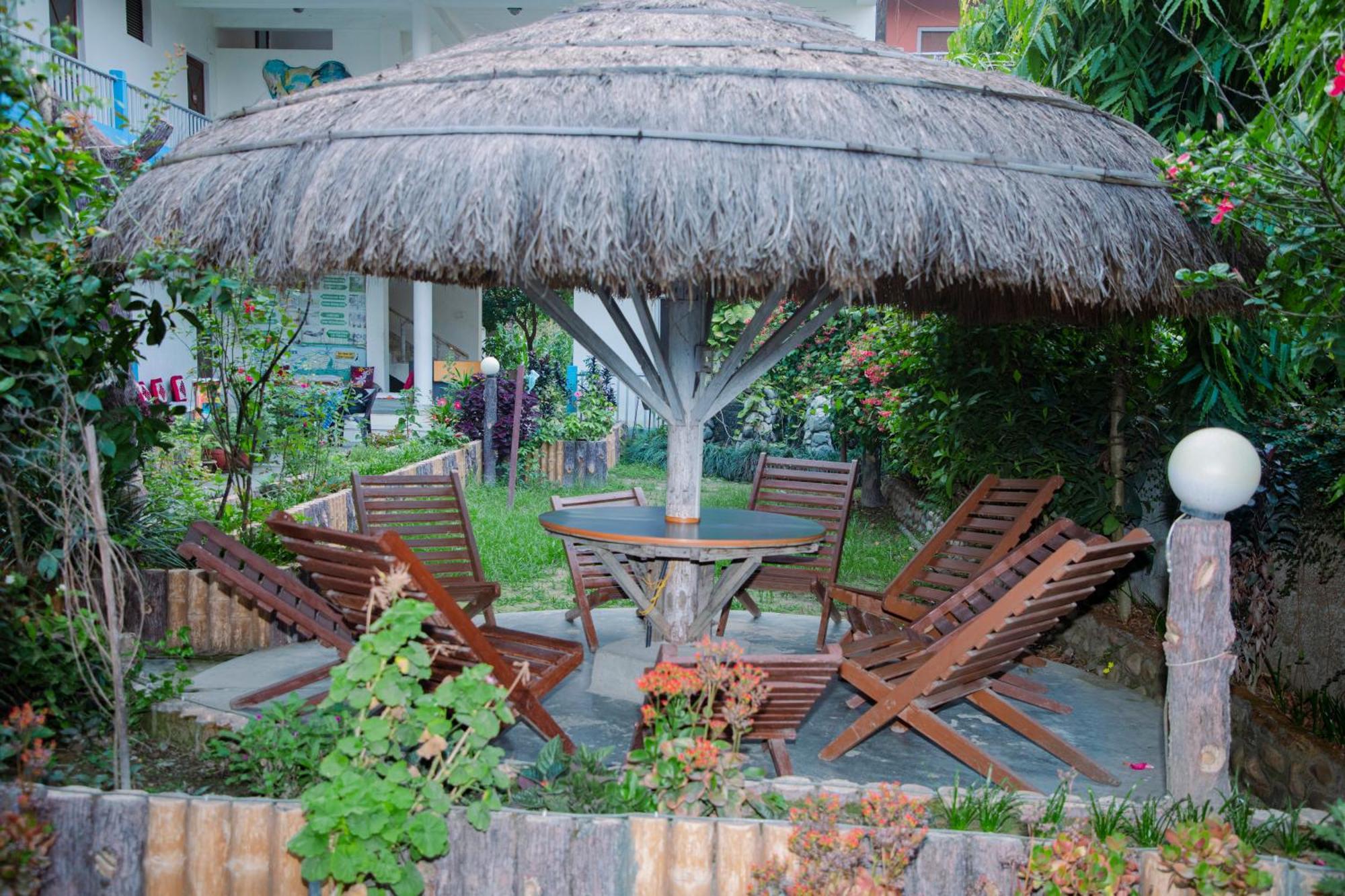 Hotel Shiva'S Dream โซราฮา ภายนอก รูปภาพ